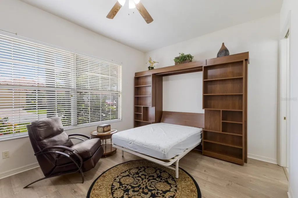 4032 65th Place E Sarasota FL 34243