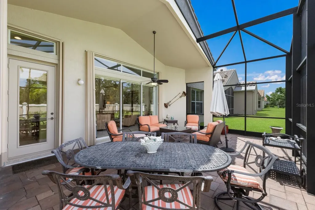 4032 65th Place E Sarasota FL 34243