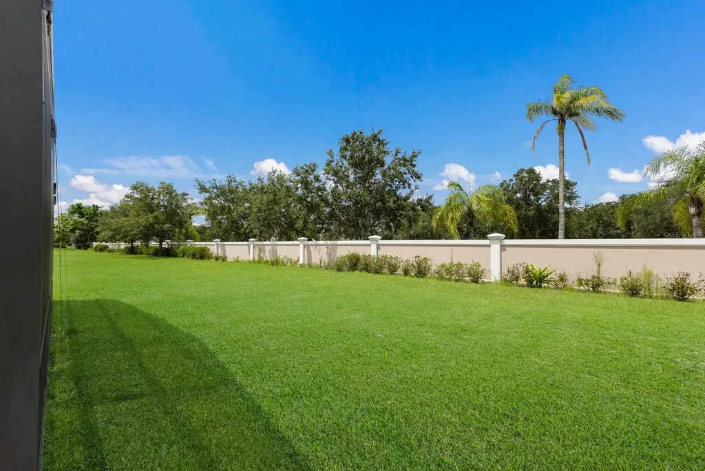 4032 65th Place E Sarasota FL 34243