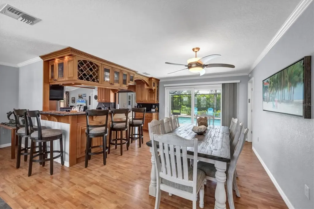 7913 19th Avenue Drive W Bradenton FL 34209
