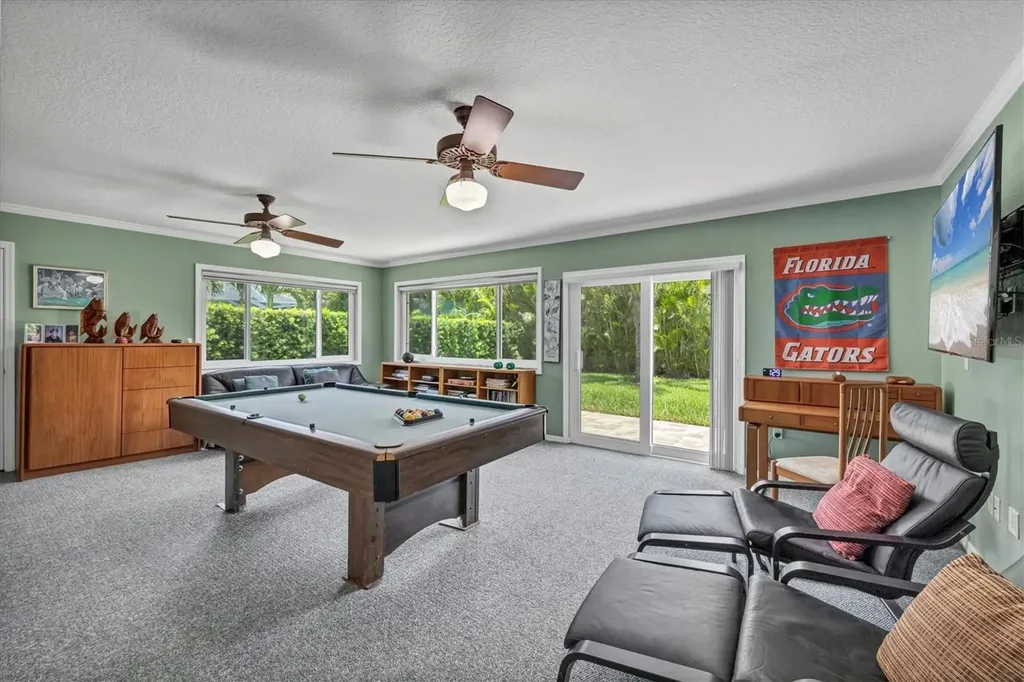 7913 19th Avenue Drive W Bradenton FL 34209