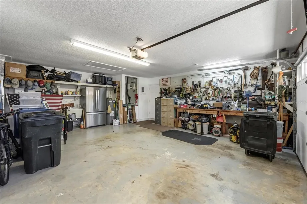 7913 19th Avenue Drive W Bradenton FL 34209