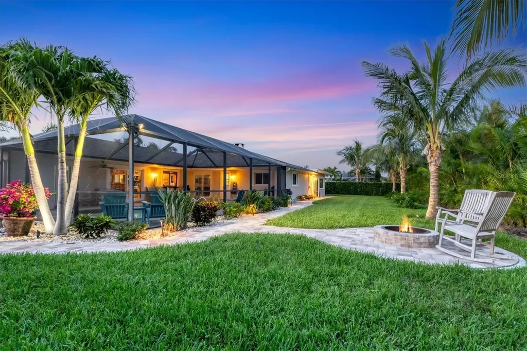 7913 19th Avenue Drive W Bradenton FL 34209