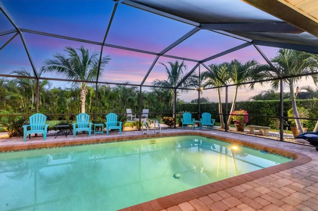 7913 19th Avenue Drive W Bradenton FL 34209