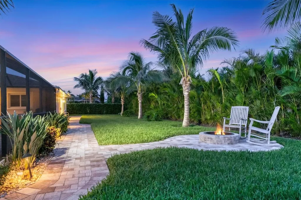 7913 19th Avenue Drive W Bradenton FL 34209