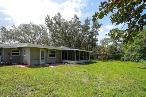 719 32nd Avenue W Palmetto FL 34221