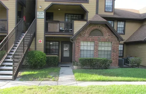 320 Forestway Circle Altamonte Springs FL 32701