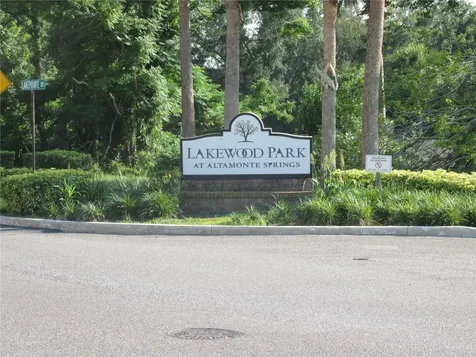 320 Forestway Circle Altamonte Springs FL 32701