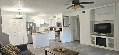 320 Forestway Circle Altamonte Springs FL 32701