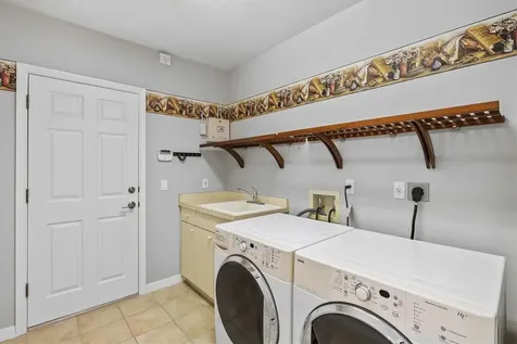 8930 Bloomfield Boulevard Sarasota FL 34238