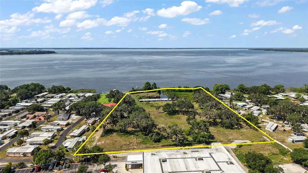 32311 Anglers Avenue Leesburg FL 34788