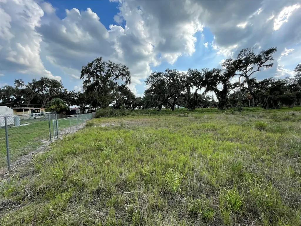32311 Anglers Avenue Leesburg FL 34788