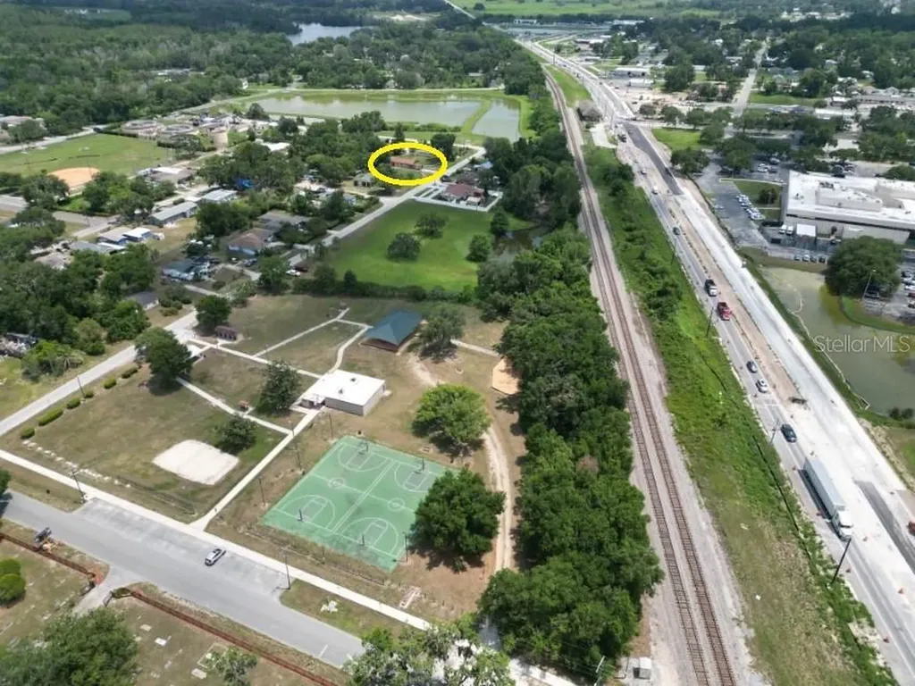 14312 1st Street Dade City FL 33525