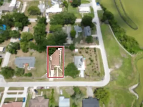 14312 1st Street Dade City FL 33525