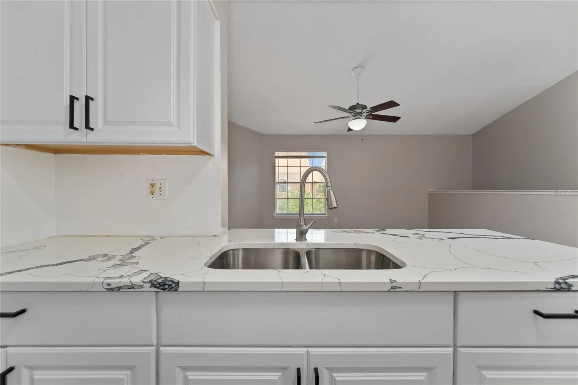 437 Fountainhead Circle Kissimmee FL 34741
