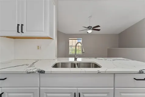 437 Fountainhead Circle Kissimmee FL 34741