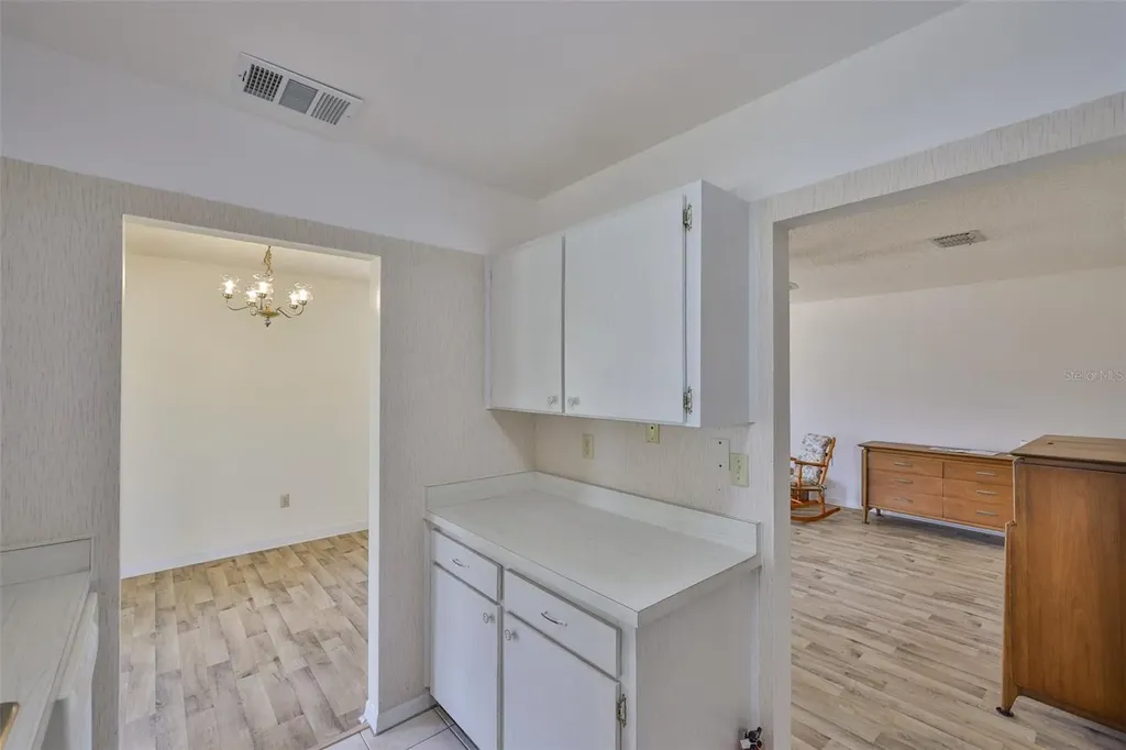 1904 Canterbury Lane Sun City Center FL 33573
