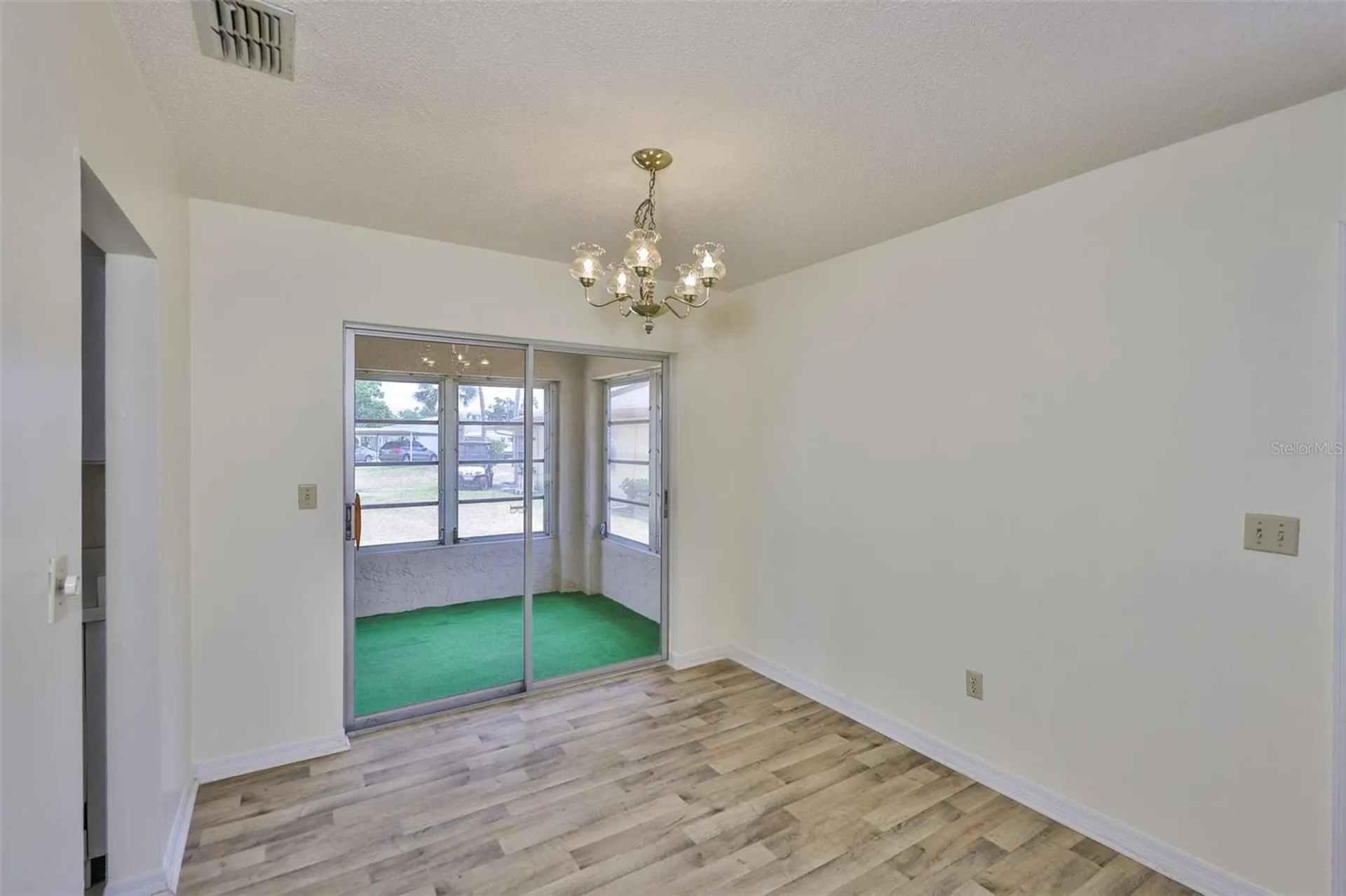1904 Canterbury Lane Sun City Center FL 33573