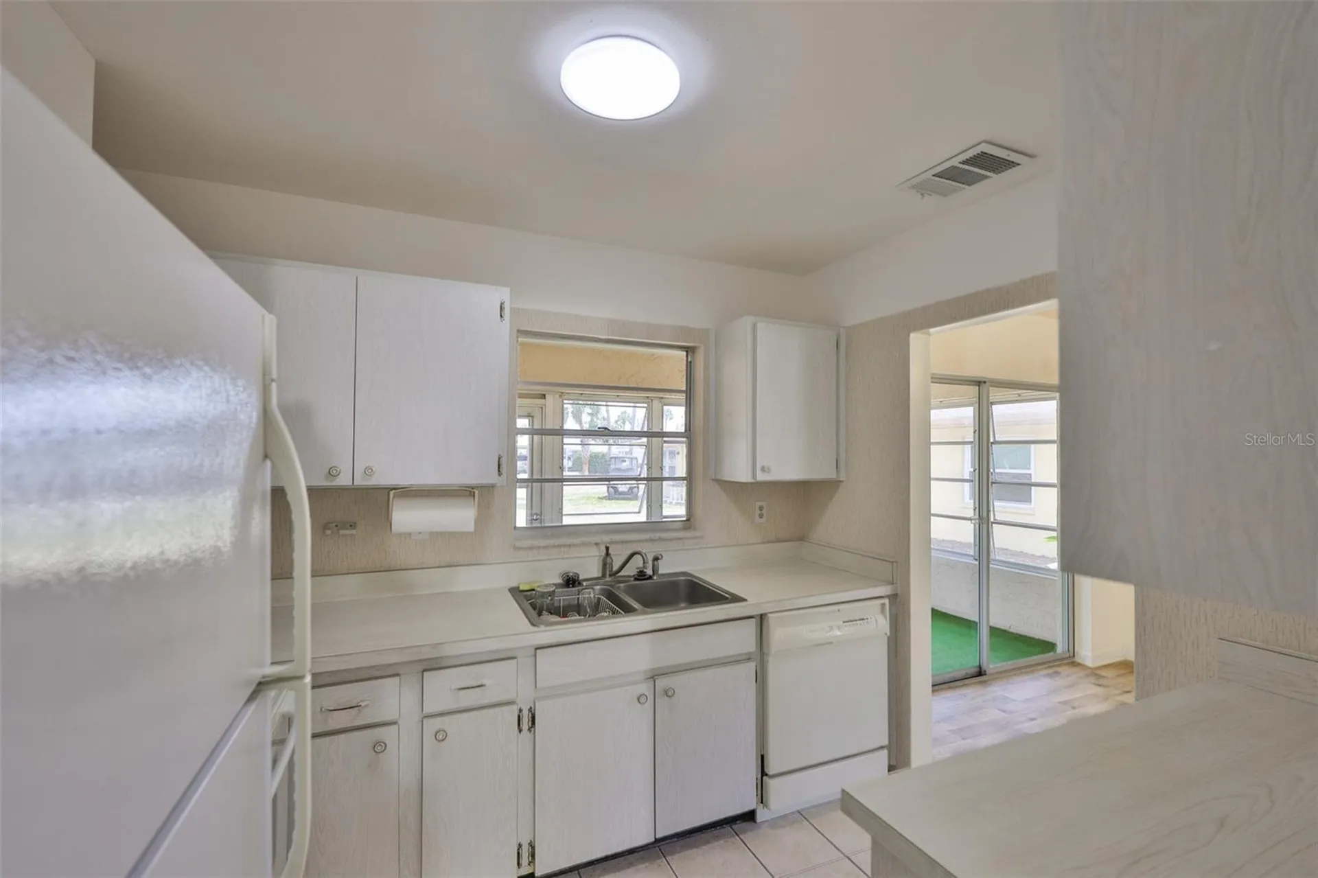 1904 Canterbury Lane Sun City Center FL 33573