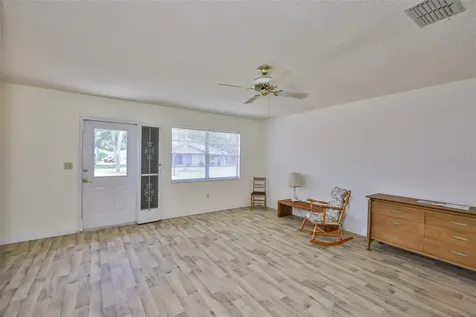 1904 Canterbury Lane Sun City Center FL 33573