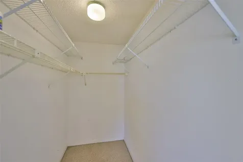 1904 Canterbury Lane Sun City Center FL 33573