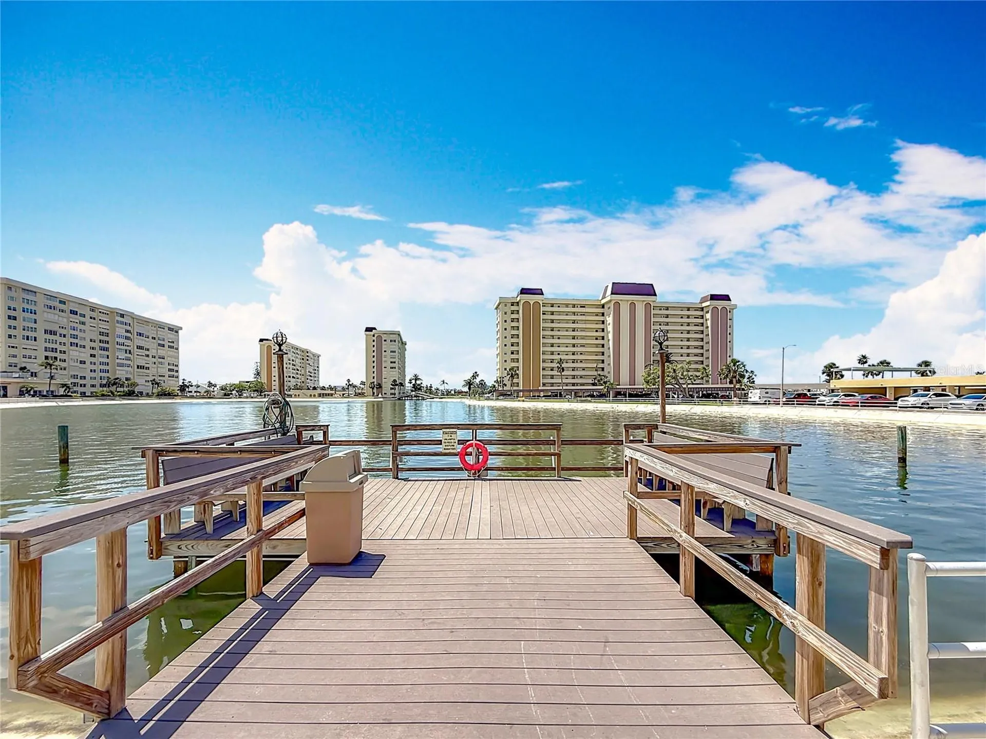 4725 Cove Circle St Petersburg FL 33708
