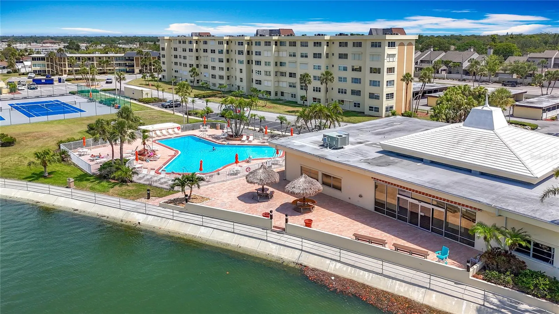 4725 Cove Circle St Petersburg FL 33708