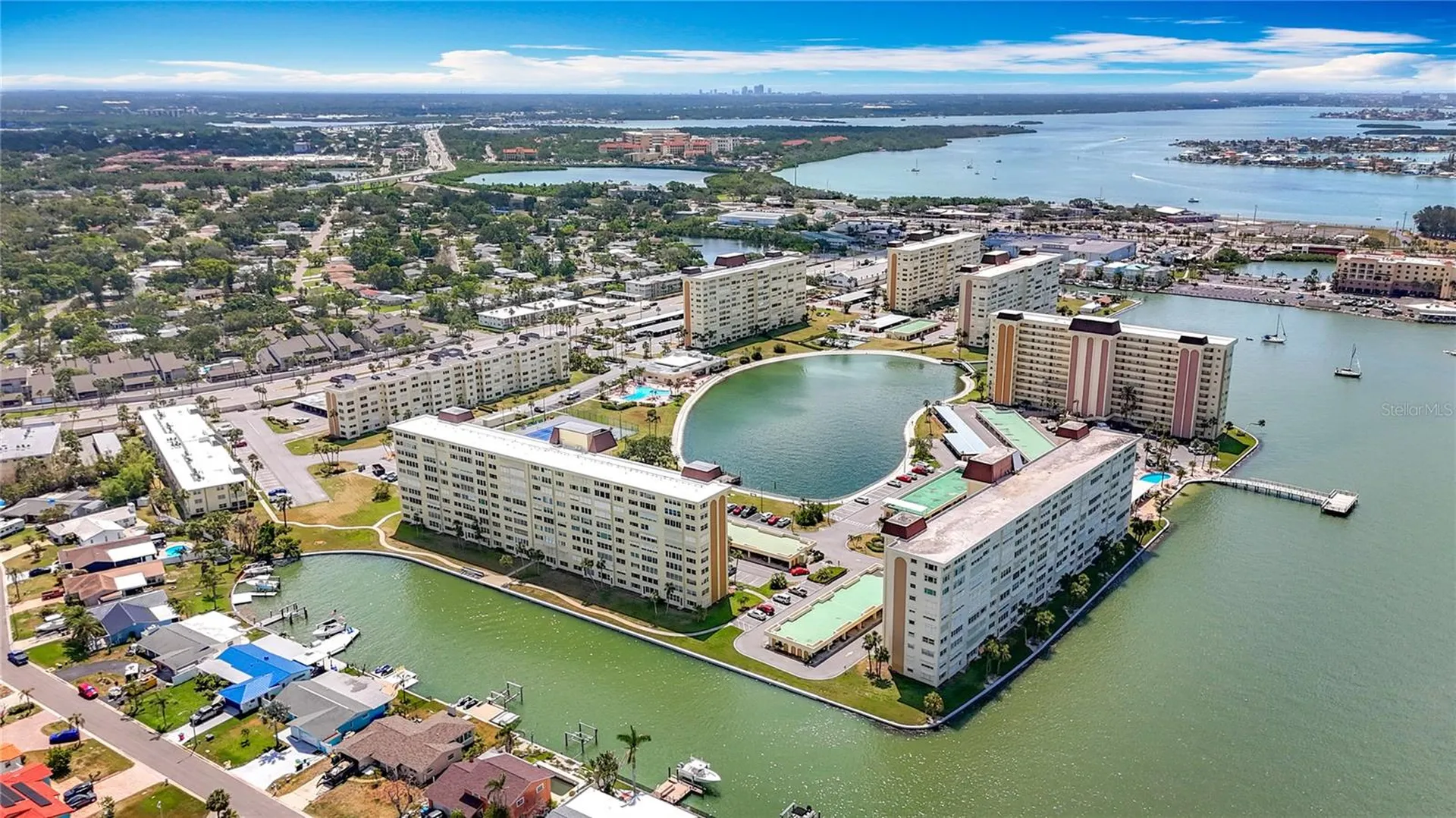 4725 Cove Circle St Petersburg FL 33708