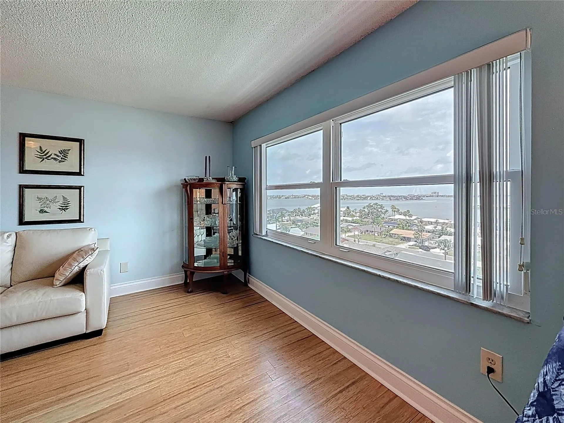 4725 Cove Circle St Petersburg FL 33708