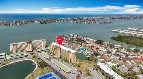 4725 Cove Circle St Petersburg FL 33708