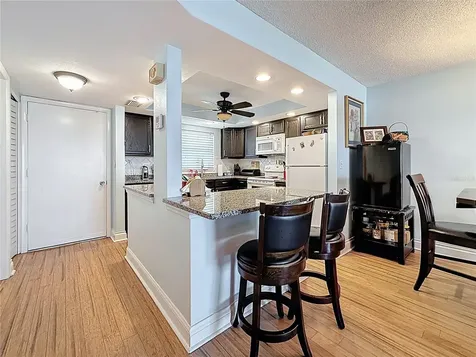 4725 Cove Circle St Petersburg FL 33708