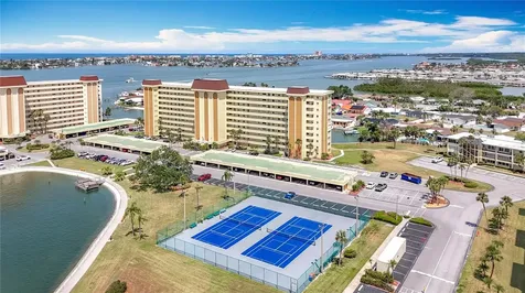 4725 Cove Circle St Petersburg FL 33708