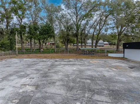 15552 Us Highway 301 Dade City FL 33523