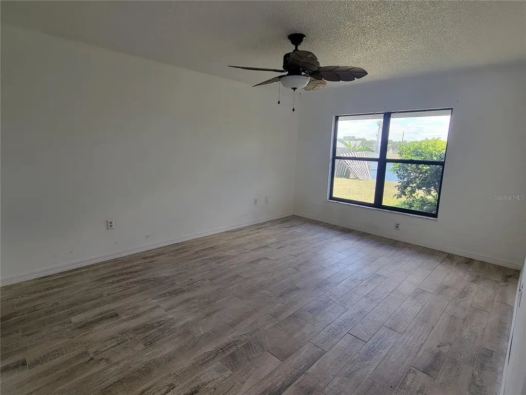 3538 65th Avenue Circle E Sarasota FL 34243