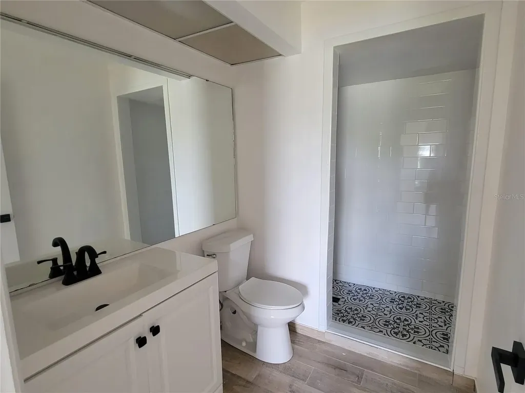 3538 65th Avenue Circle E Sarasota FL 34243