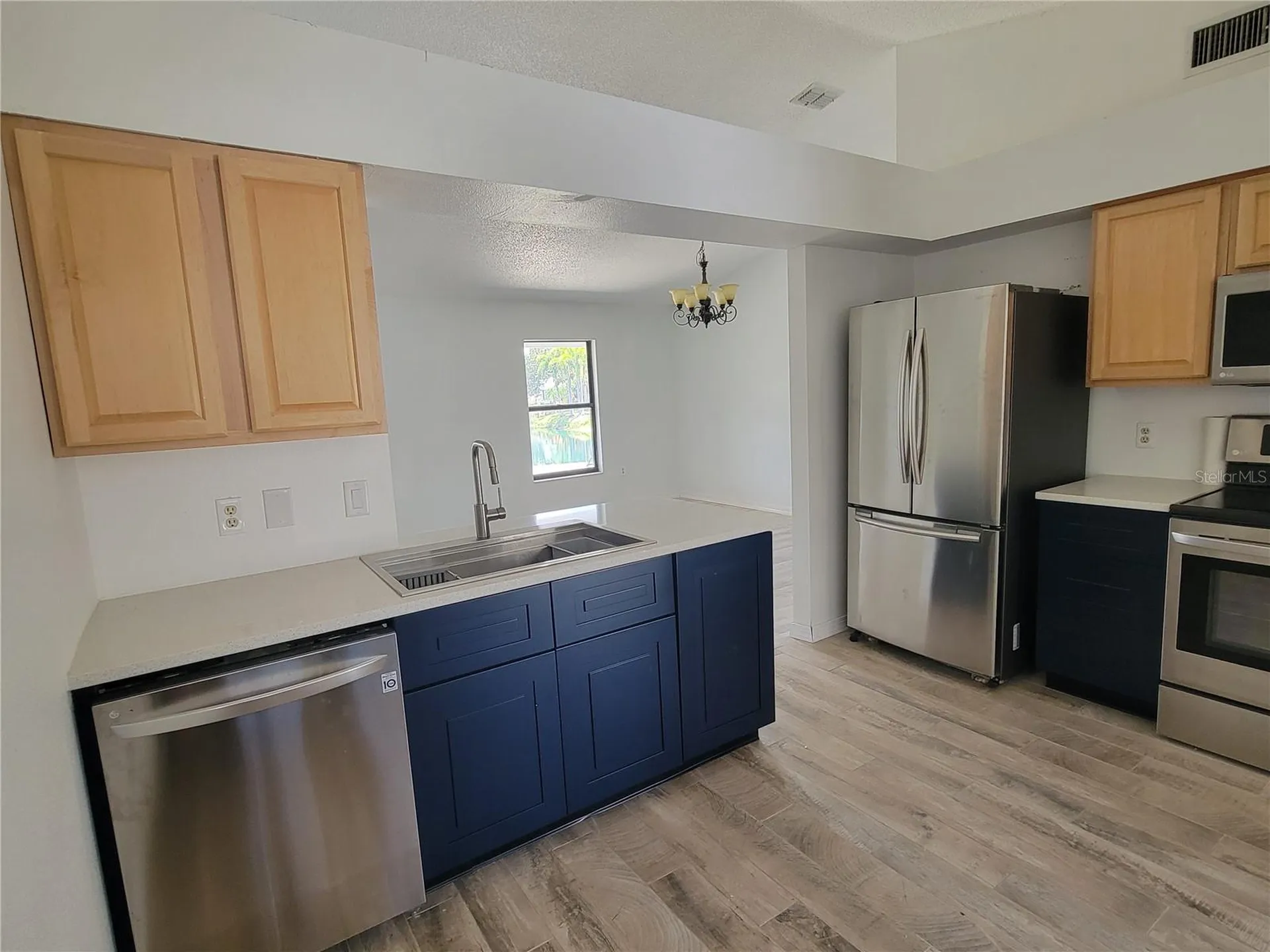 3538 65th Avenue Circle E Sarasota FL 34243