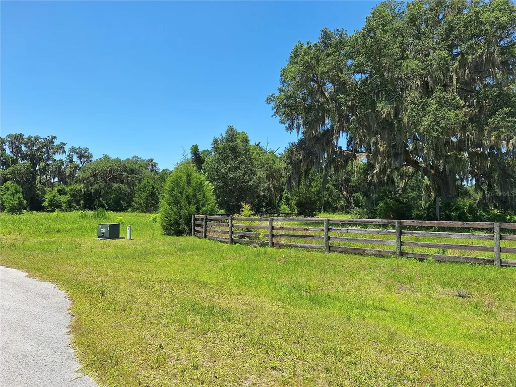 NW 154th Avenue Road #13 Morriston FL 32668
