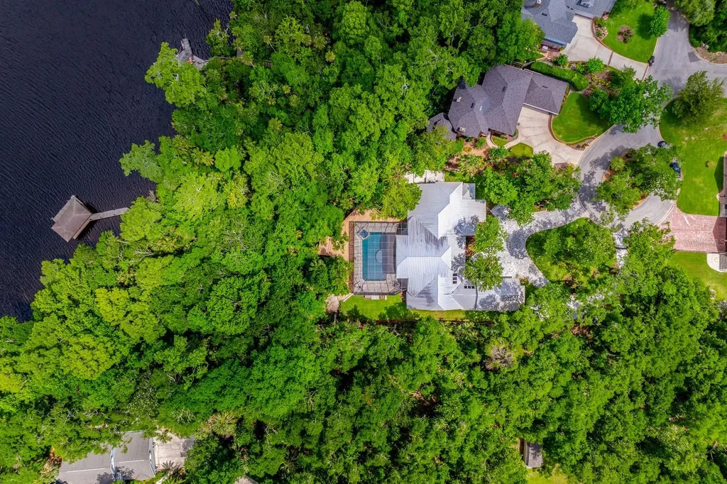 20 Twelve Oaks Trail Ormond Beach FL 32174