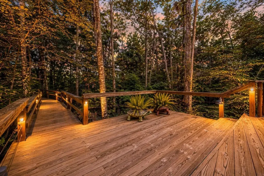 20 Twelve Oaks Trail Ormond Beach FL 32174