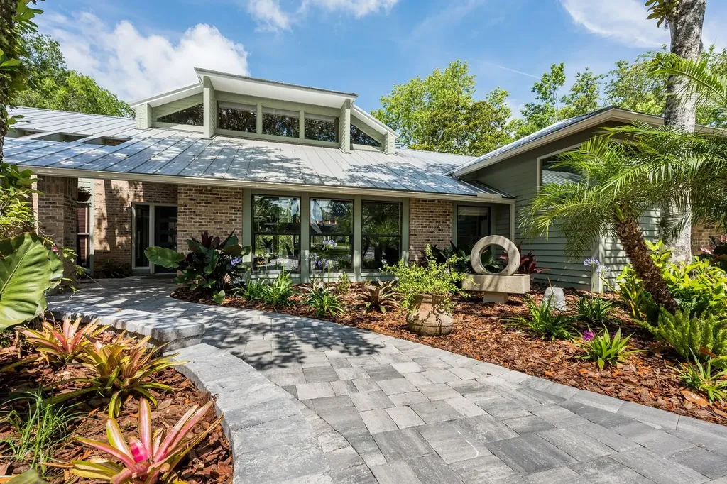 20 Twelve Oaks Trail Ormond Beach FL 32174