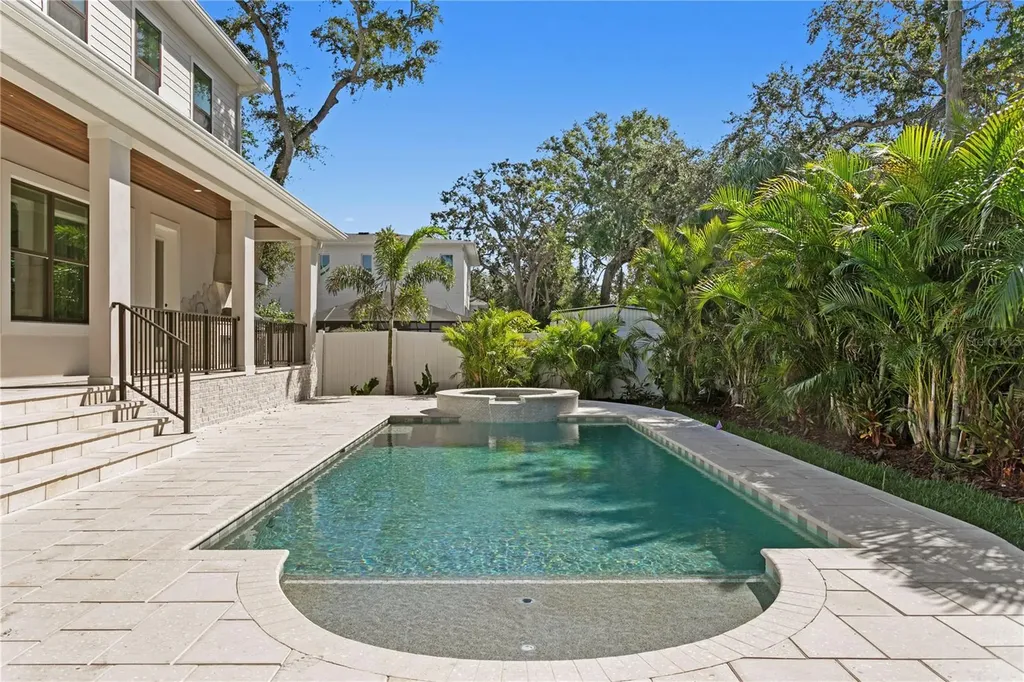 4208 W Vasconia Street Tampa FL 33629