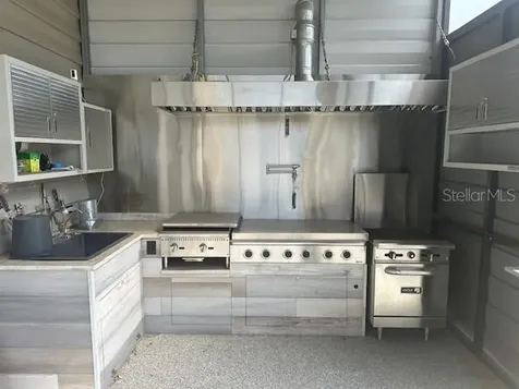3060 Courtland Street Sarasota FL 34237