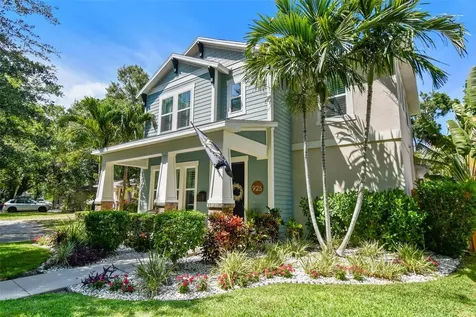 925 Monticello Boulevard N St Petersburg FL 33703
