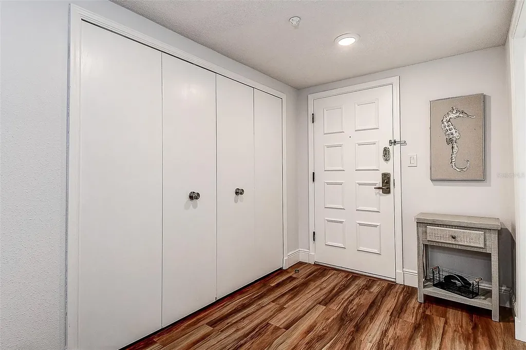 36750 Us 19 N Palm Harbor FL 34684