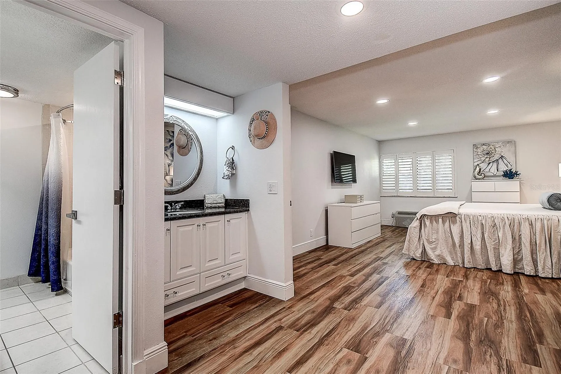36750 Us 19 N Palm Harbor FL 34684