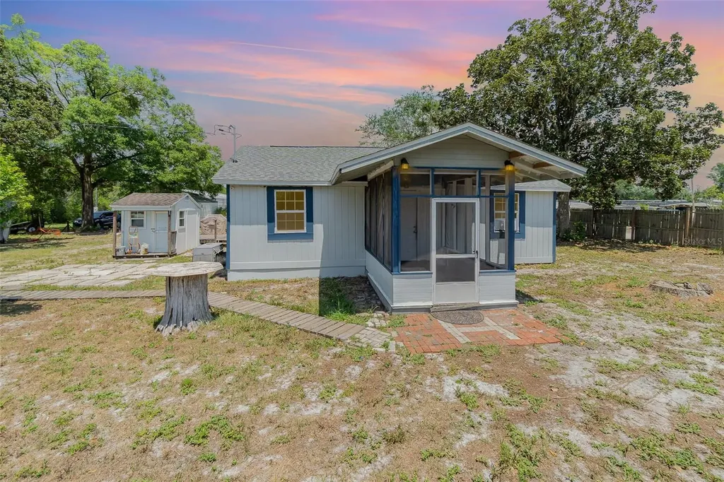 6957 Plymouth Sorrento Road Apopka FL 32712