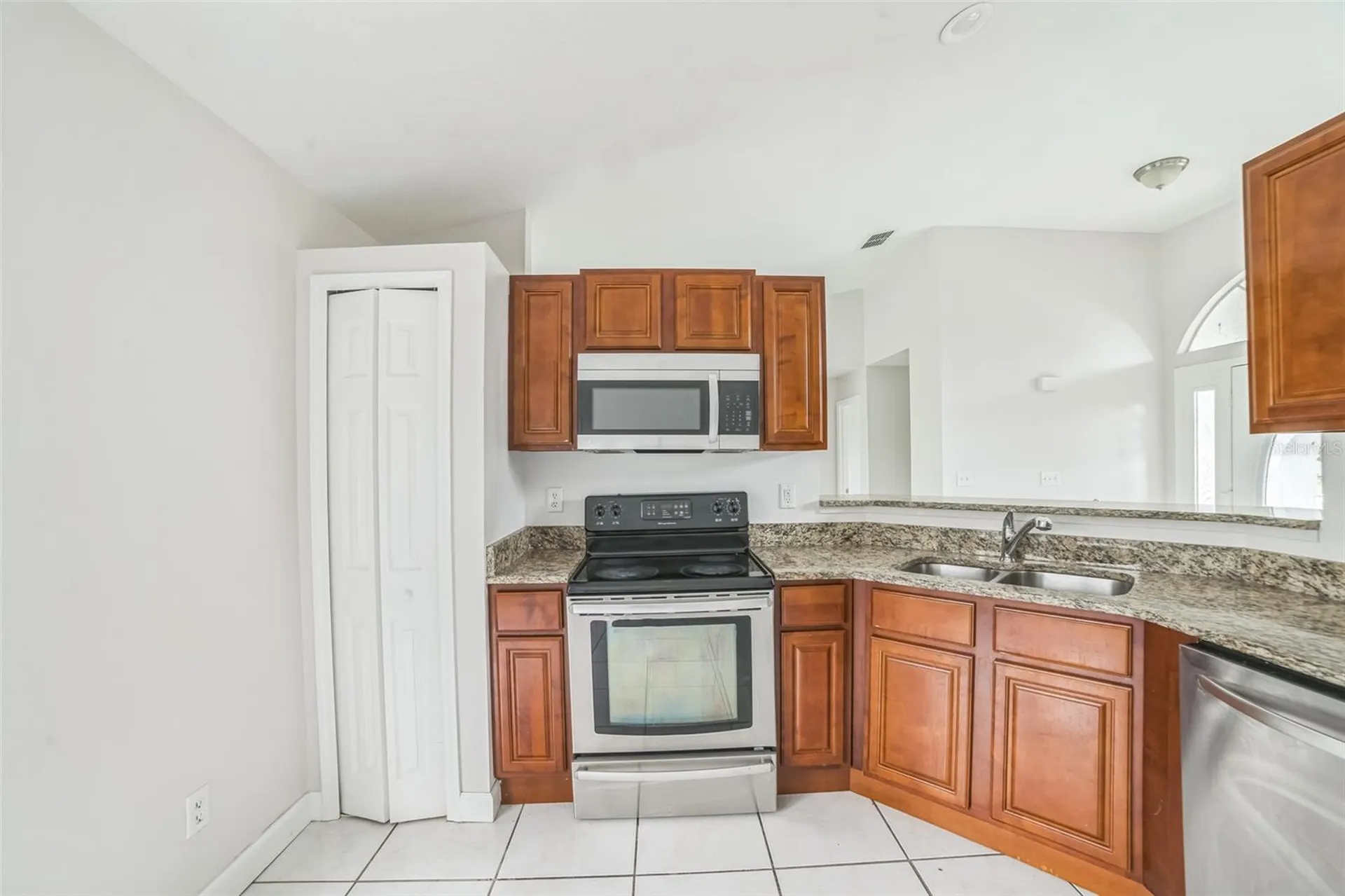 657 Mckinley Court Kissimmee FL 34758