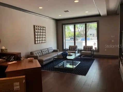 2011 W Cleveland Street Tampa FL 33606