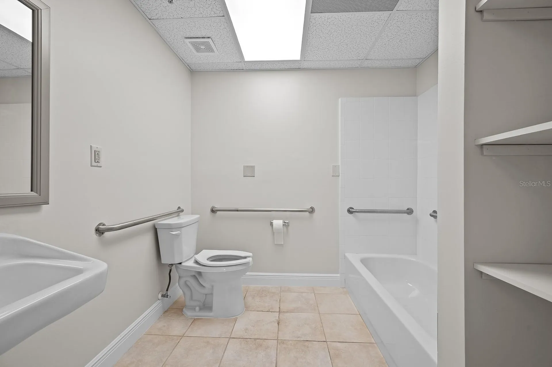 2441 NW 43rd Street Gainesville FL 32606