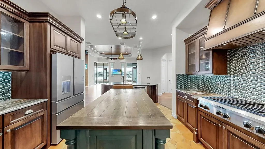 5417 Tybee Island Drive Apollo Beach FL 33572